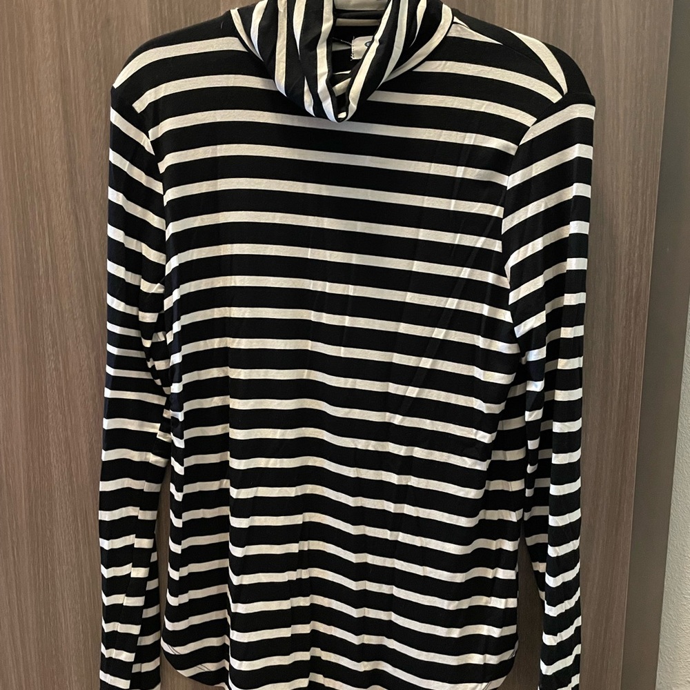 Old Navy Turtle Neck